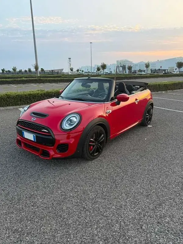 Usata Mini John Cooper Works Cabriolet 231 CV (169 kW) 2019 Cabrio