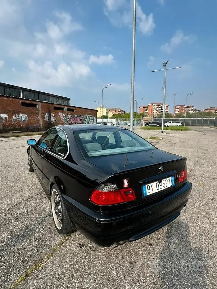 Usata BMW 325 192 CV (141 kW) 2001 Nero Coupé