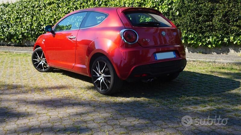 Usata Alfa Romeo MiTo Competizione 155 CV (114 kW) 2008 Rosso Utilitaria