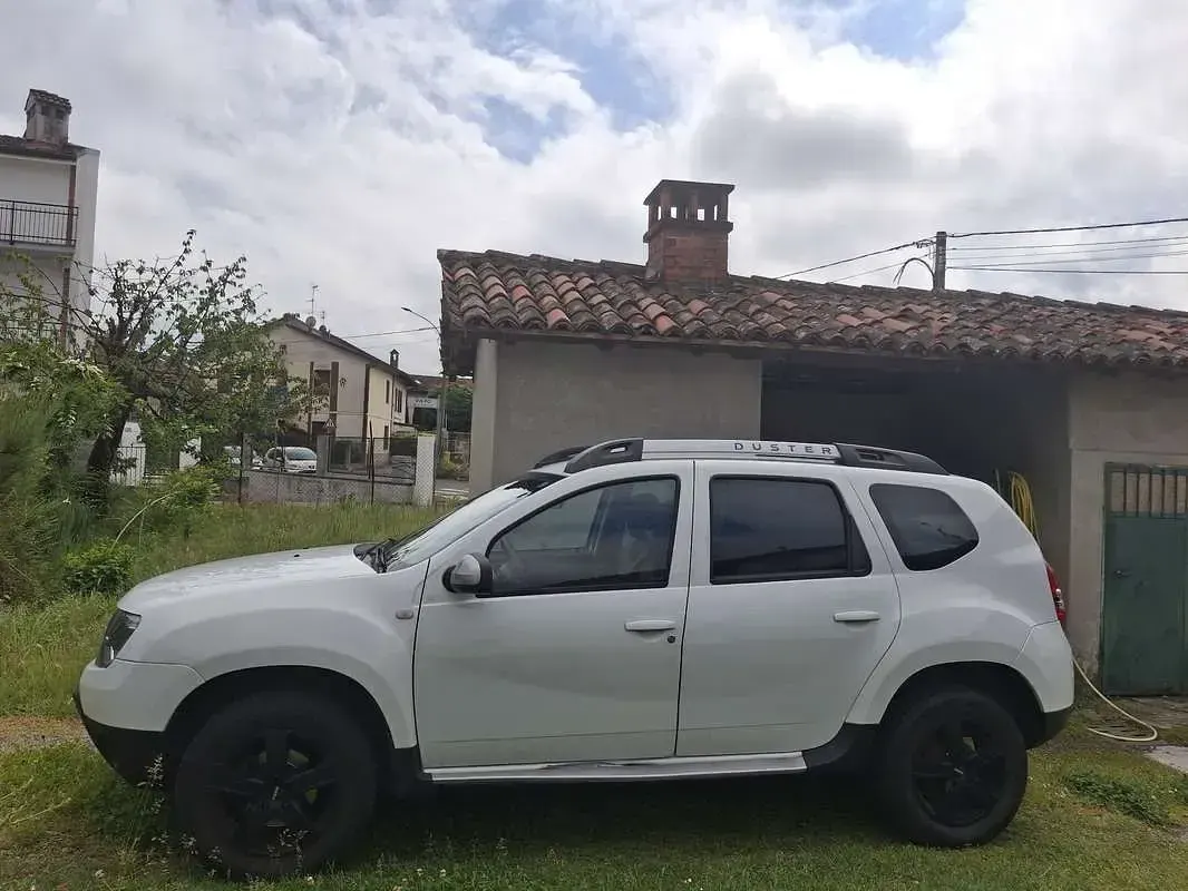 Usata Dacia Duster Prestige 90 CV (66 kW) 2016 SUV