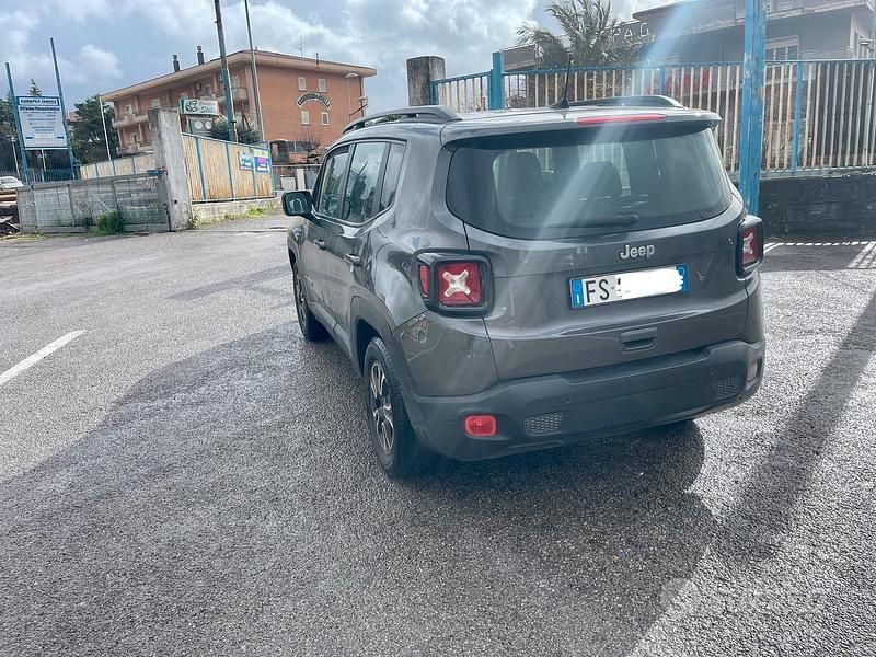Usata Jeep Renegade 120 CV (88 kW) 2018 Grigio SUV