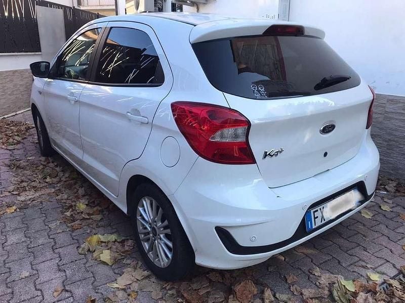 Usata Ford Ka Plus 86 CV (63 kW) 2019 Bianco Utilitaria