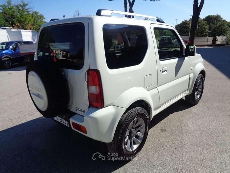 Usata Suzuki Jimny 85 CV (62 kW) 2016 Bianco SUV