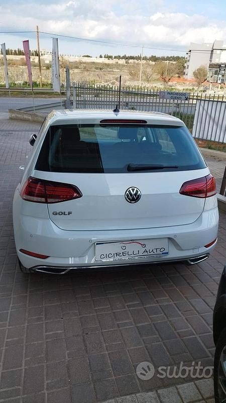 Usata VW Golf VII Executive 115 CV (84 kW) 2019 Bianco Berlina