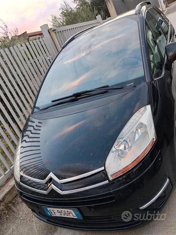 Nero Usata 2010 Citroën Grand C4 Picasso Exclusive Monovolume | 1800 € (Buon prezzo) - Immagine 1/4