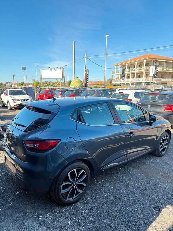 Usata Renault Clio IV Zen 89 CV (65 kW) 2017 Grigio Berlina