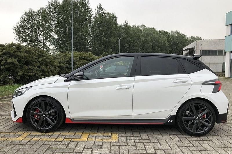 Usata Hyundai i20 N Performance 204 CV (150 kW) 2022 Beige Berlina