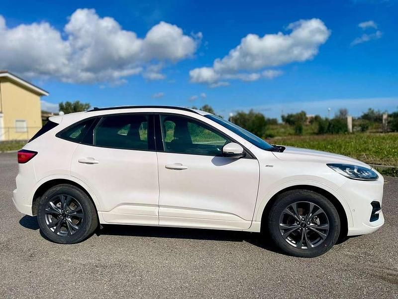 Usata Ford Kuga ST-Line 152 CV (111 kW) 2022 SUV
