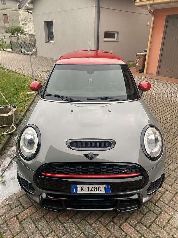 Usata Mini John Cooper Works Hype 231 CV (169 kW) 2017 Utilitaria