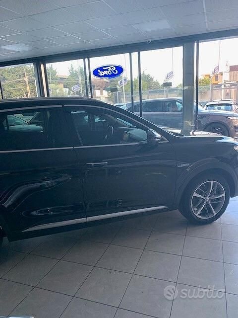 Usata MG EHS Exclusive 162 CV (119 kW) 2021 Nero SUV