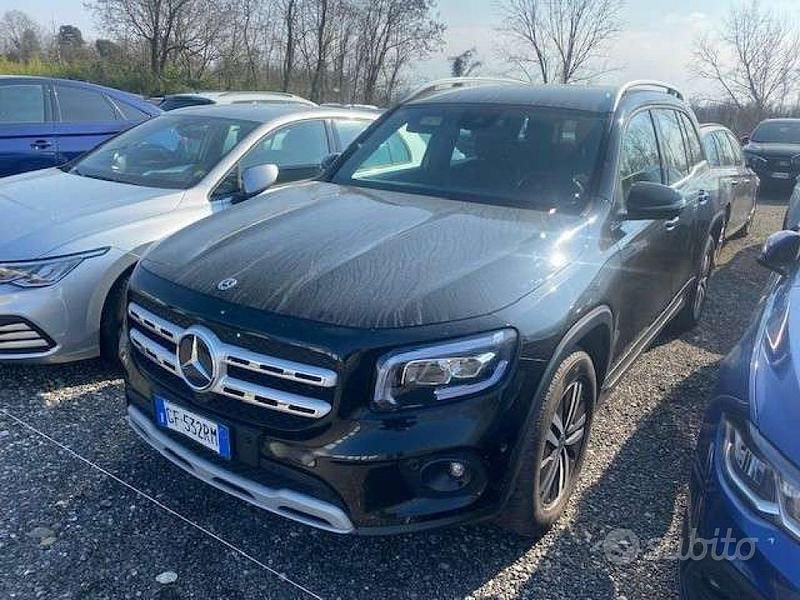 Usata Mercedes GLB180 Business 116 CV (85 kW) 2021 Nero SUV