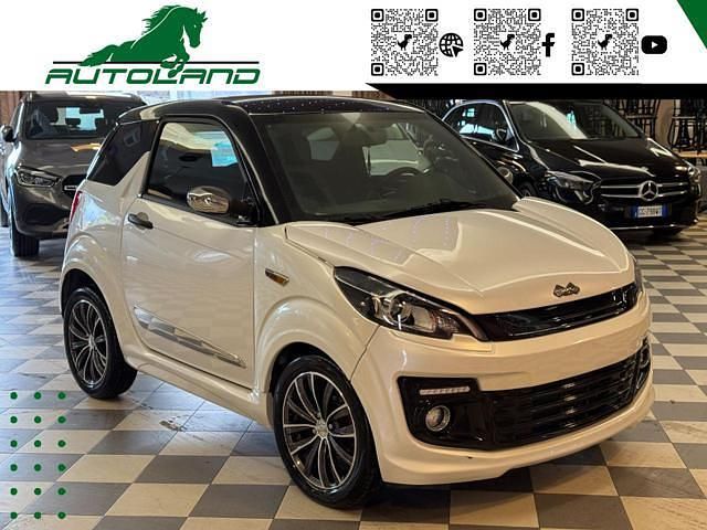 Usata Ligier JS50 2019 Bianco perlato Utilitaria