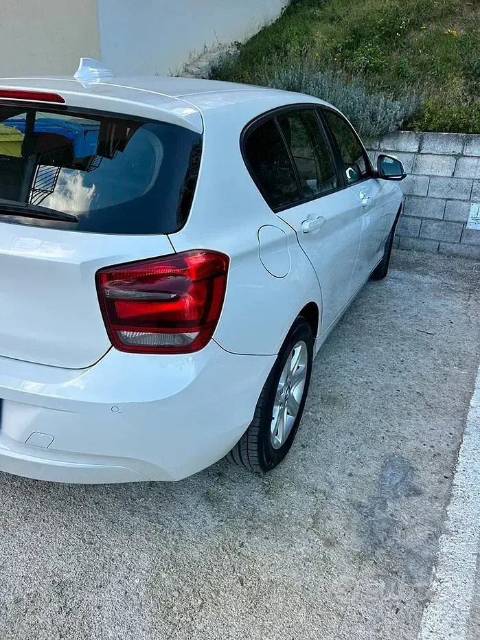 Usata BMW 116 Efficient Dynamics 116 CV (85 kW) 2014 Bianco Utilitaria