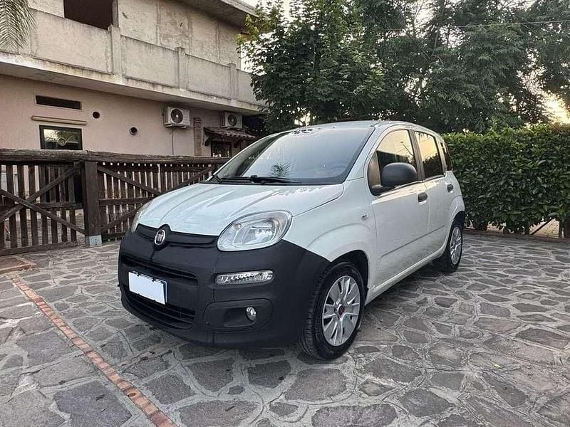Usata Fiat Panda 4x4 69 CV (50 kW) 2008 Bianco Utilitaria