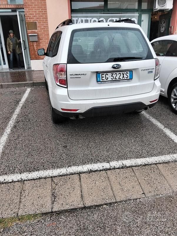 Usata Subaru Forester 2011 Bianco SUV