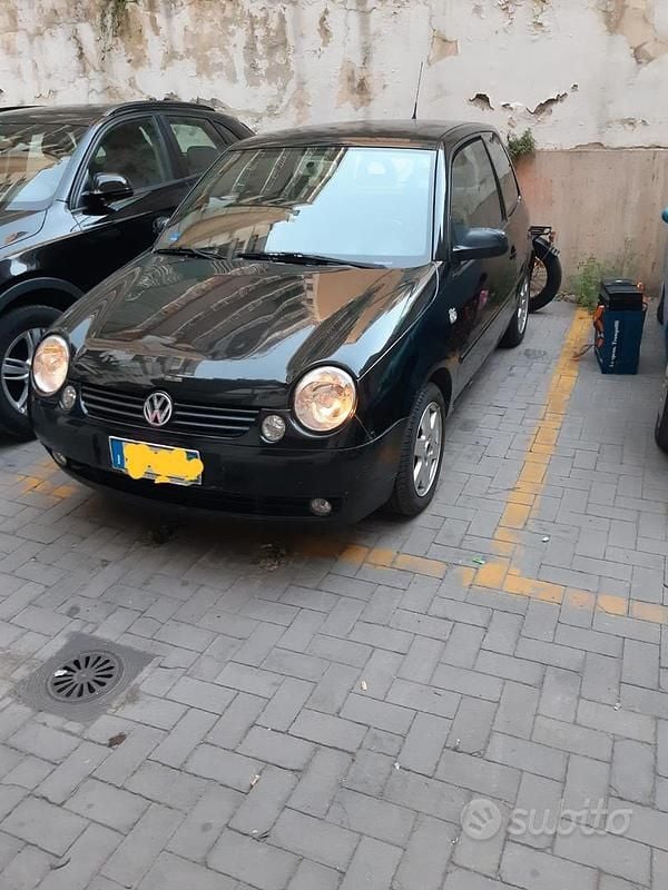 Usata 2004 VW Lupo Highline Due volumi | 3700 € (Cara) - Immagine 1/4