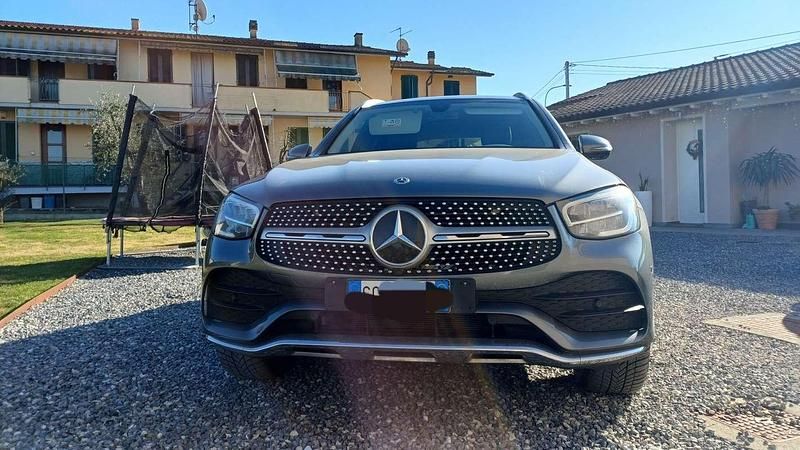 Usata Mercedes GLC300e Premium 194 CV (142 kW) 2021 Grigio SUV