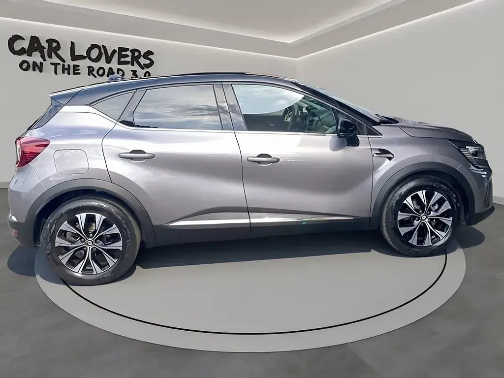 Usata Renault Captur Techno 143 CV (105 kW) 2023 Xnk be style milano (grigio SUV