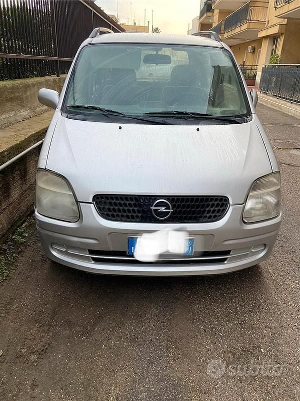 Grigio Usata 2001 Opel Agila Monovolume | 1500 € - Immagine 1/4