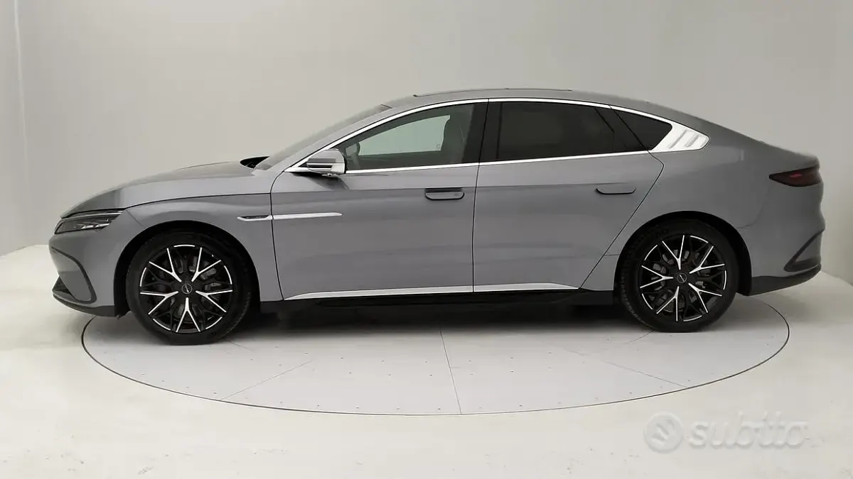 Usata BYD Han 130 kW (177 CV) 2023 Grigio Berlina