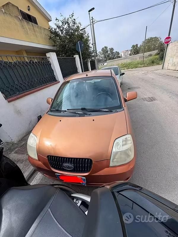 Usata Kia Picanto 61 CV (44 kW) 2005 Utilitaria