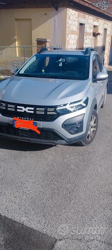 Usata Dacia Sandero 110 CV (80 kW) 2024 Grigio Utilitaria