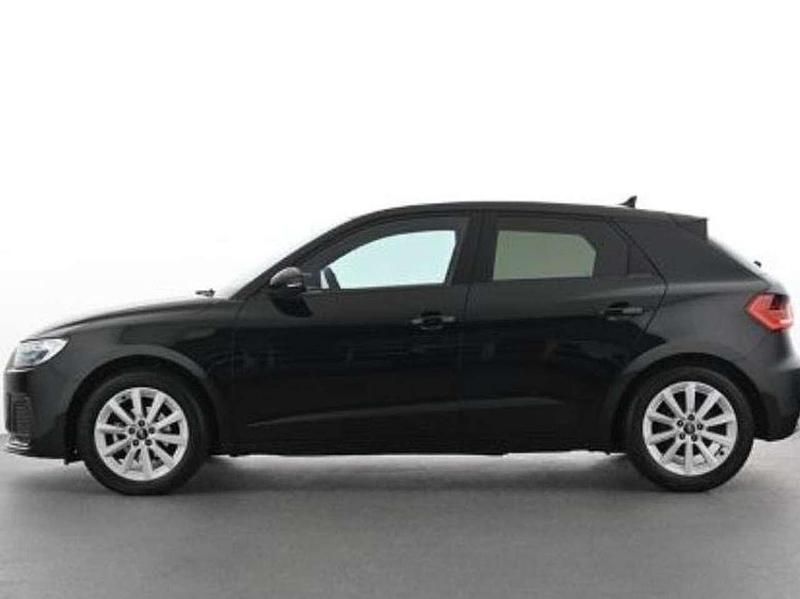 Usata Audi A1 Sportback Ambiente 95 CV (69 kW) 2024 Nero Utilitaria