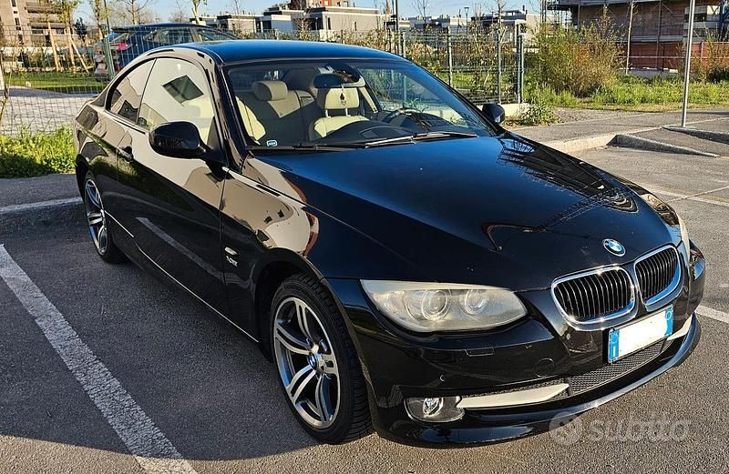 Usata BMW 320 184 CV (135 kW) 2011 Nero Coupé