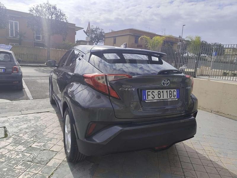 Gebraucht Toyota C-HR Business Edition 98 PS (72 kW) 2018 Grau SUV