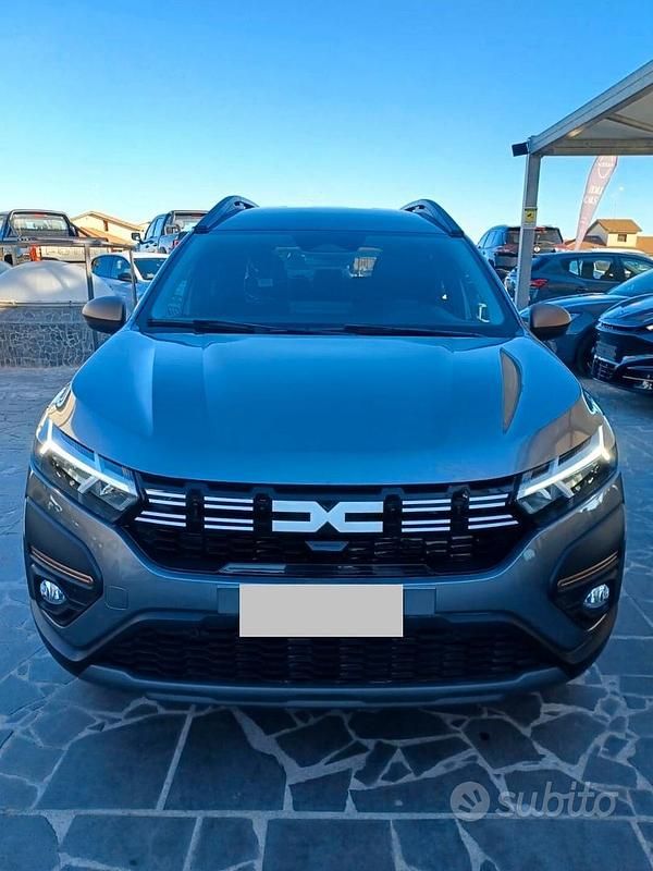 Nuova Dacia Jogger Extreme 101 CV (74 kW) 2025 Grigio Monovolume