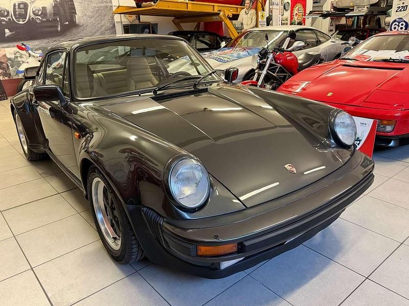 Usata Porsche 930 Turbo 300 CV (220 kW) 1981 Nero Coupé