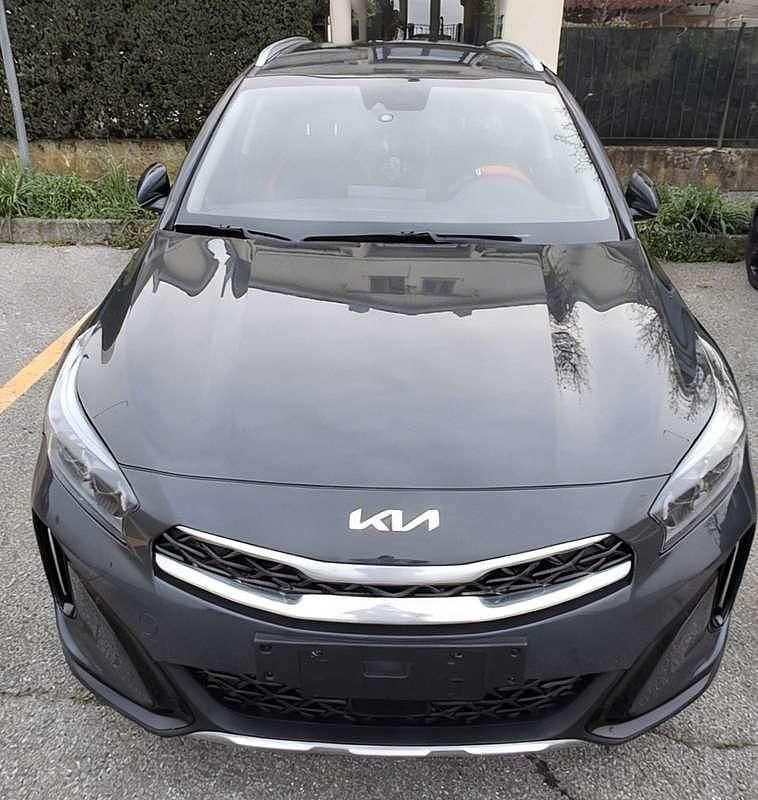 Usata Kia XCeed 136 CV (100 kW) 2023 Nero SUV