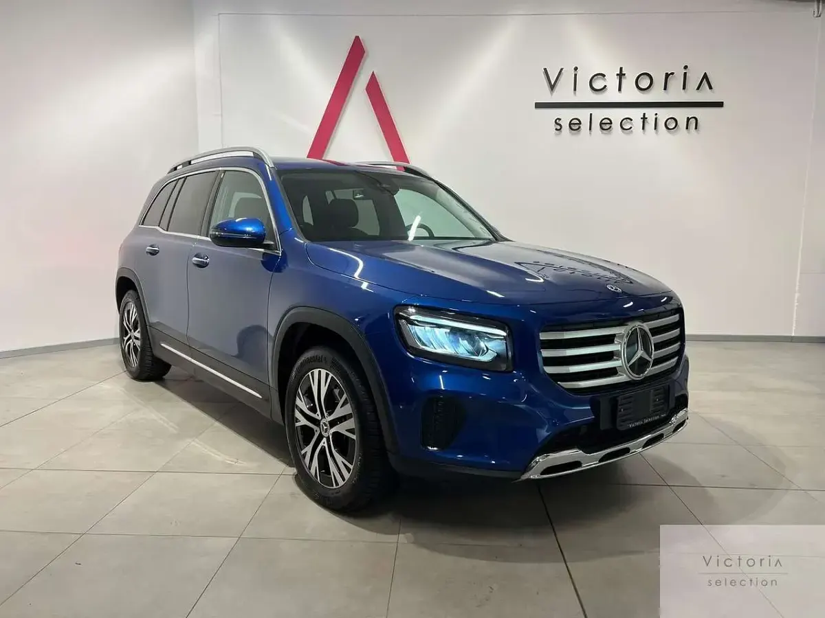 Usata Mercedes GLB200 Advanced 150 CV (110 kW) 2024 Blu/azzurro SUV