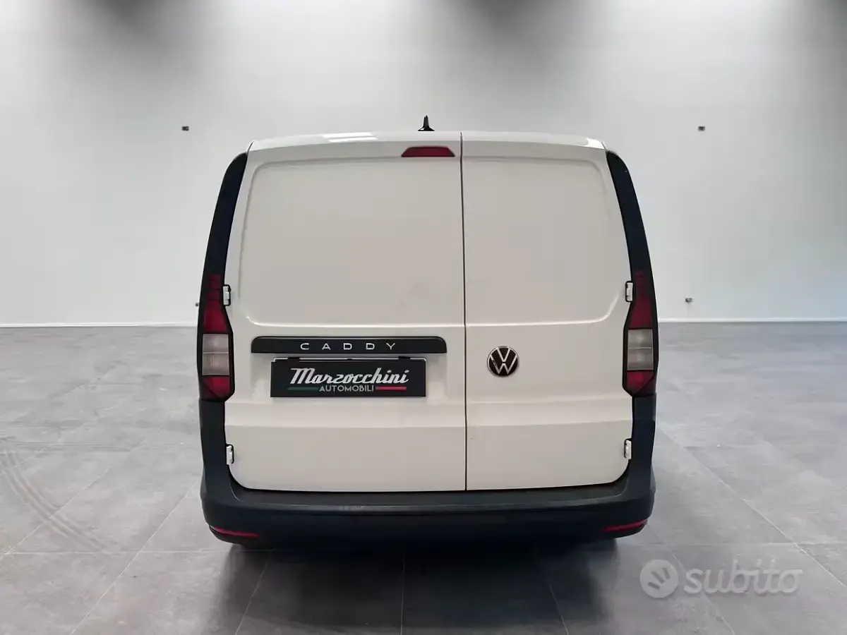 Usata VW Caddy 75 CV (55 kW) 2021 Bianco Monovolume