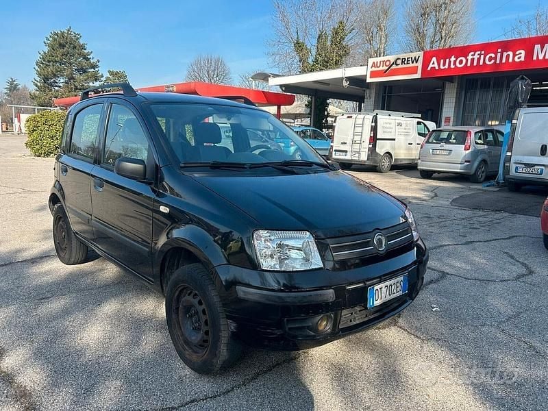 Usata Fiat Panda Climbing 59 CV (43 kW) 2009 Nero Utilitaria