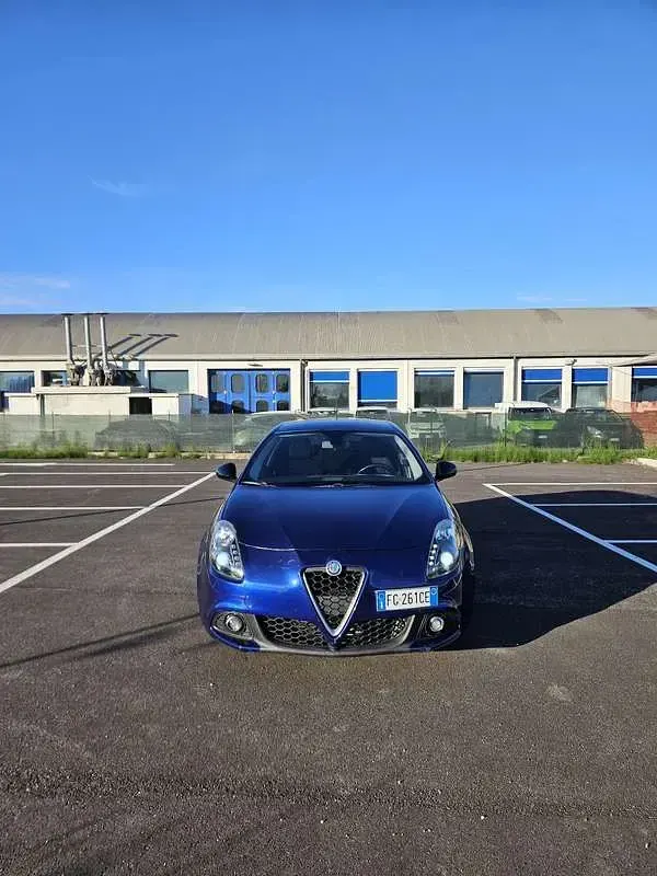 Usata Alfa Romeo Giulietta Super 120 CV (88 kW) 2016 Utilitaria
