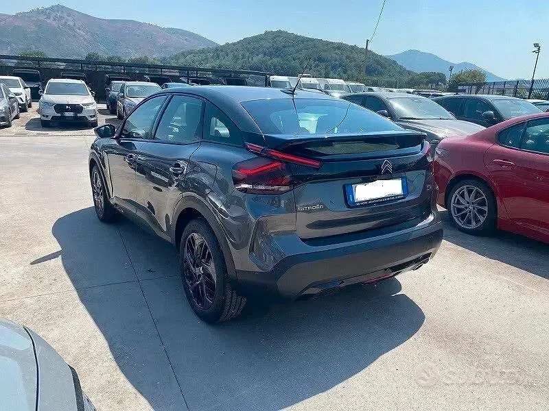 Usata Citroën C4 Feel 131 CV (96 kW) 2023 Grigio SUV