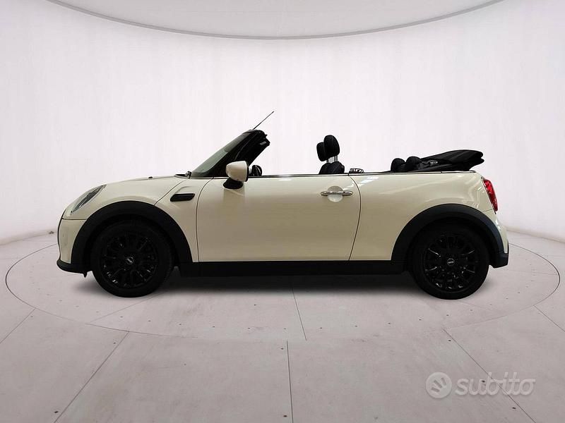 Usata Mini Cooper Cabriolet Essential 136 CV (100 kW) 2022 Bianco Cabrio