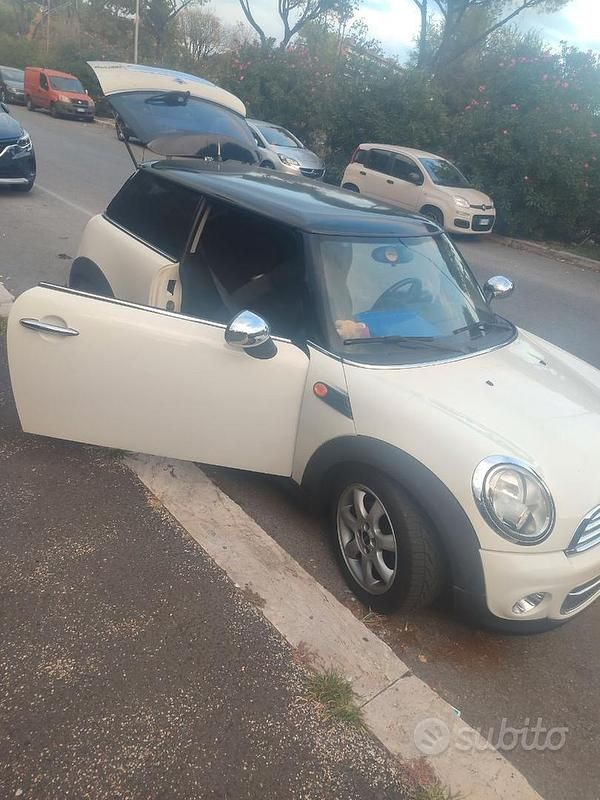 Usata Mini Cooper 2009 Bianco Utilitaria