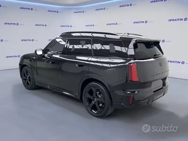 Usata Mini John Cooper Works Countryman 170 CV (125 kW) 2025 Nero SUV