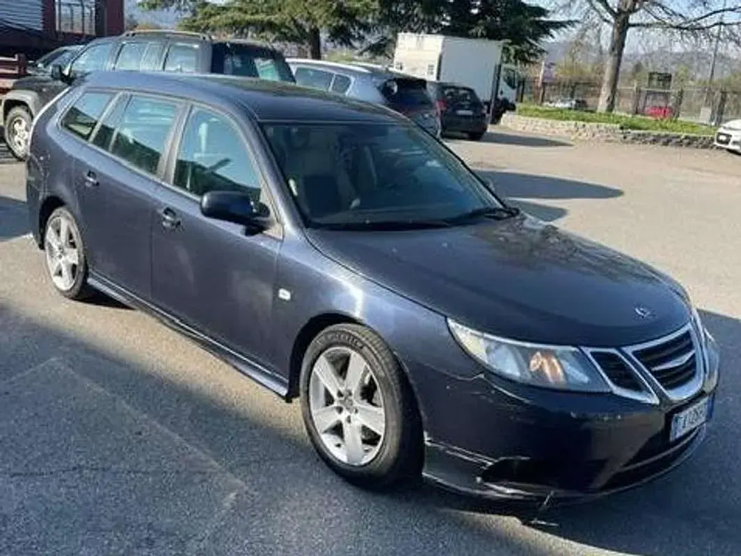 Usata Saab 9-3 Linear 150 CV (110 kW) 2010 Blu/azzurro Station wagon