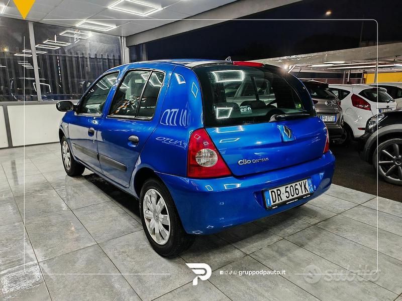 Usata Renault Clio II 2008 Blu Berlina