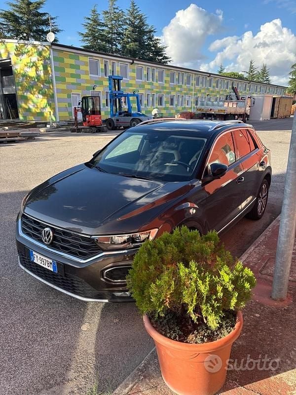 Usata VW T-Roc 150 CV (110 kW) 2019 SUV