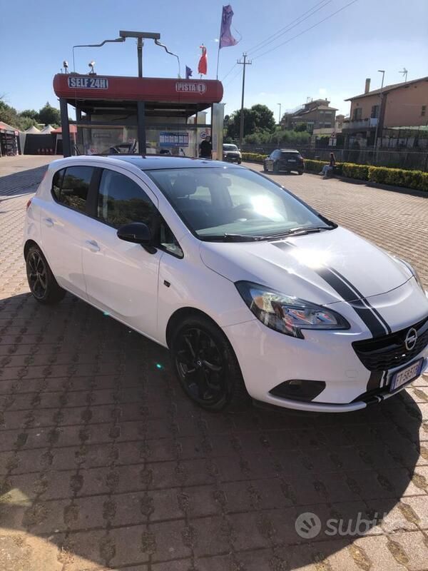 Usata Opel Corsa 90 CV (66 kW) 2018 Bianco Utilitaria