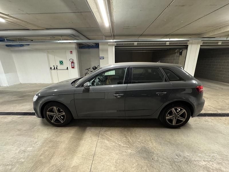 Usata Audi A3 Sportback 150 CV (110 kW) 2017 Grigio Utilitaria