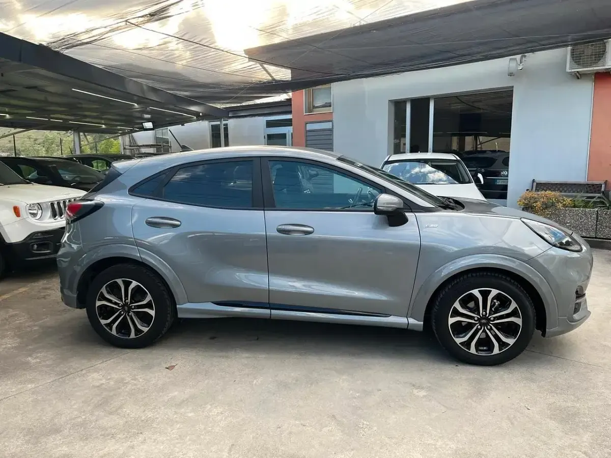 Usata Ford Puma ST-Line 125 CV (91 kW) 2022 Argento SUV