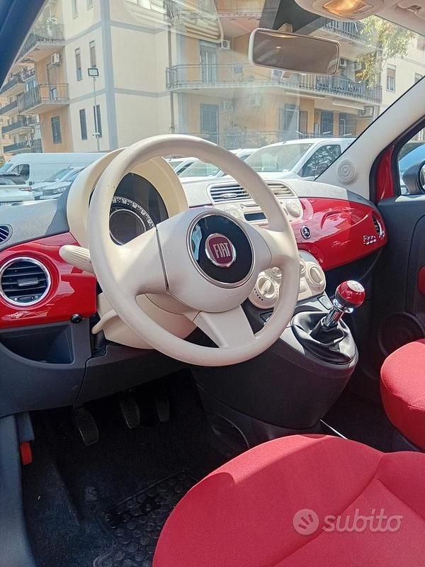 Begagnad Fiat 500 Pop Star 69 HK (50 kW) 2012 Röd Sedan