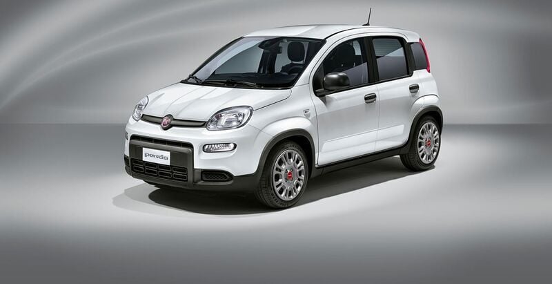 Usato 2023 Fiat Panda 1.0 El 71 CV (11.850 €)
