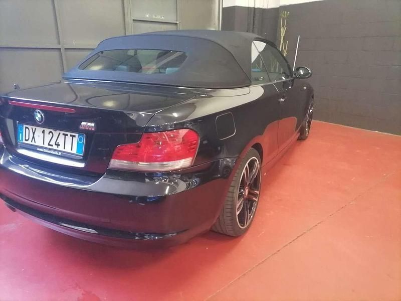 Usata BMW 120 Cabriolet 177 CV (130 kW) 2009 Nero Cabrio