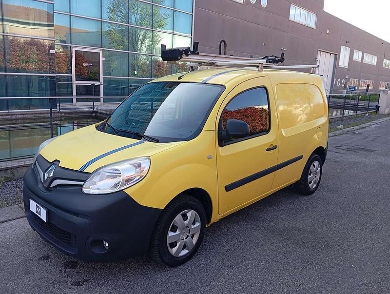 Usata Renault Kangoo 110 CV (80 kW) 2019 Giallo Monovolume